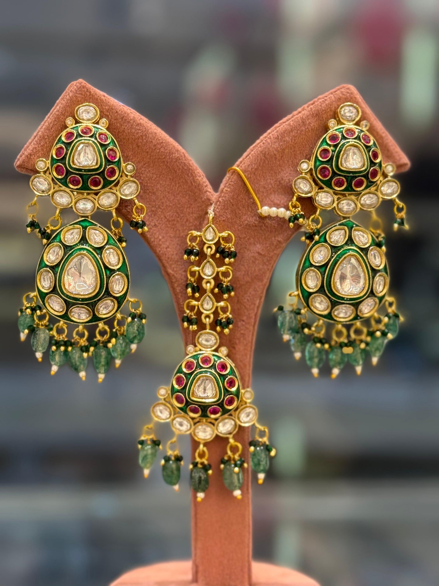 Uncut Polki Gulbandh Necklace