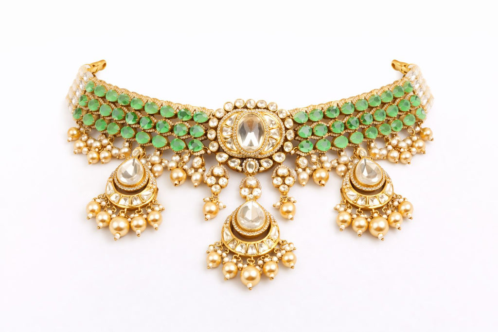 Traditional Uncut Stone Statement Choker with Earring and Maangtika