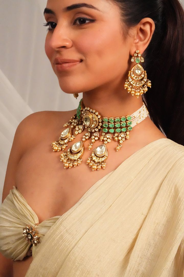 Traditional Uncut Stone Statement Choker with Earring and Maangtika