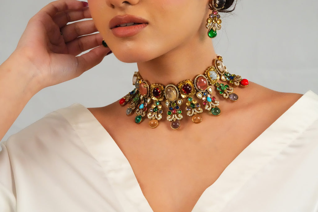 Royal Inspired Vibrant Pendant Necklace with Earring