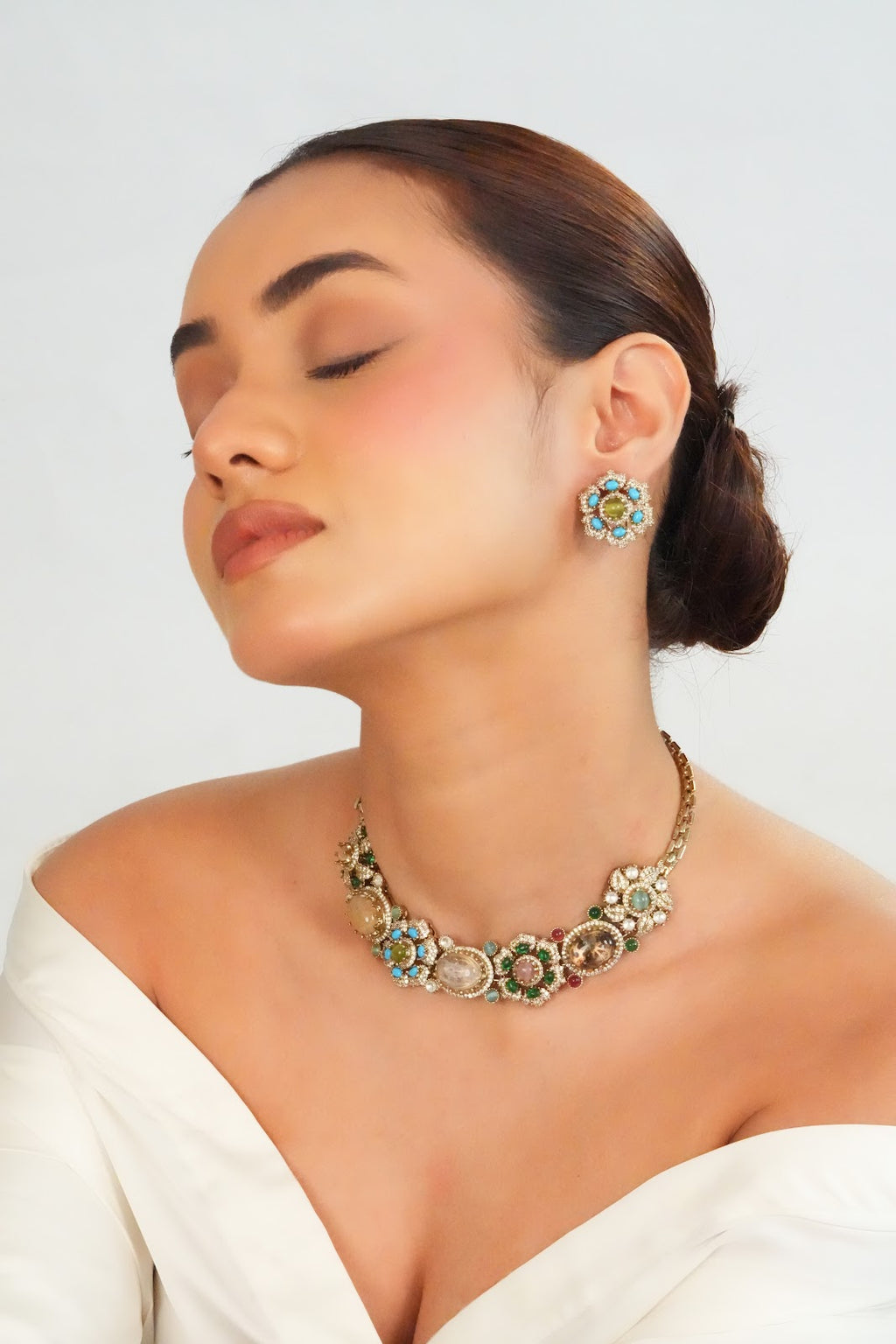 Classic Ornate Multicolor Gemstone Necklace