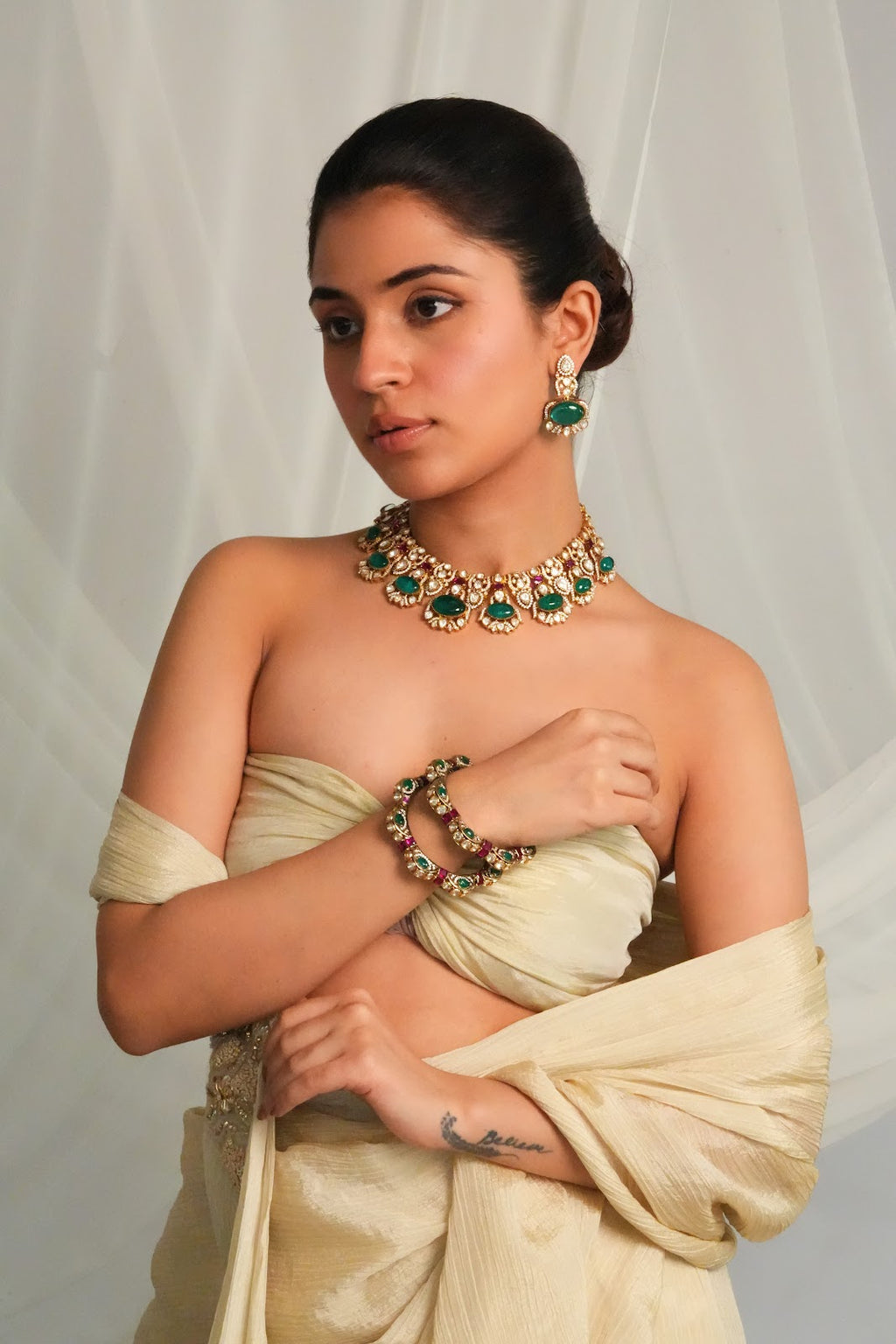 Statement Heritage Inspired Green Choker Necklace with Earrings