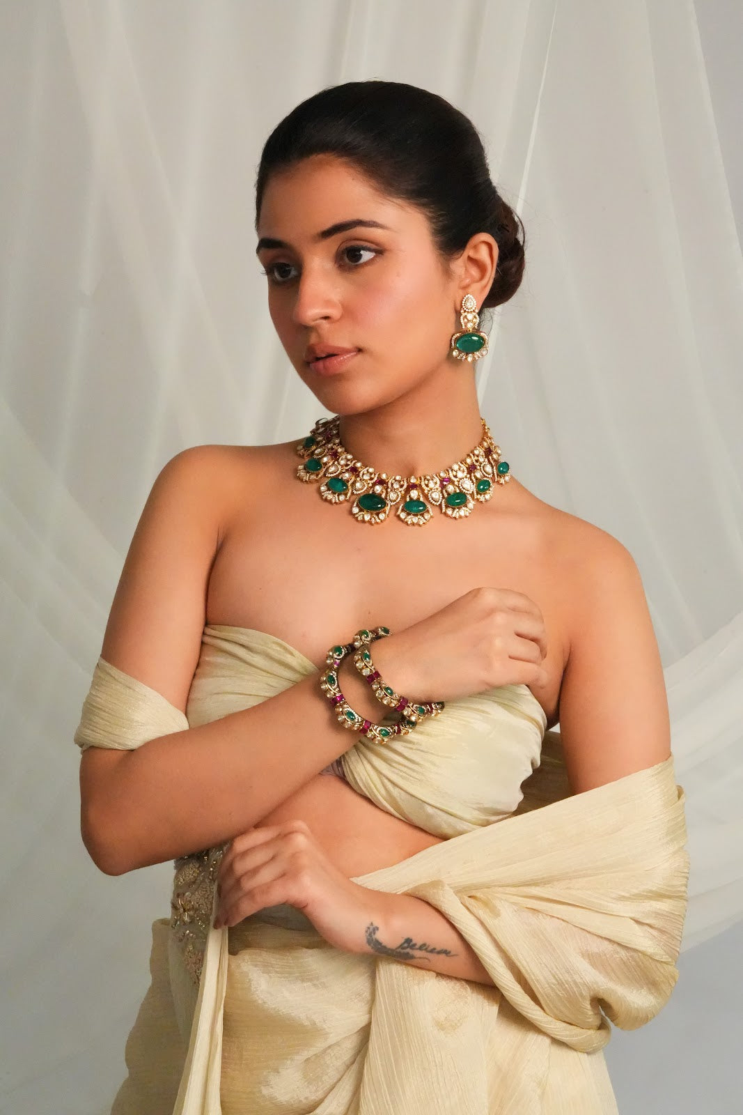 Statement Heritage Inspired Green Choker Necklace with Earrings