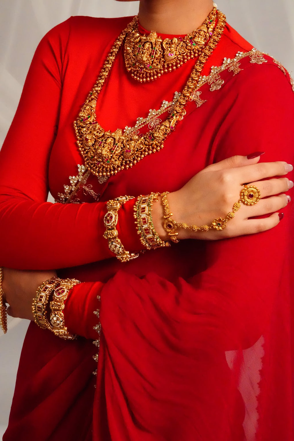 Traditional Gold Finish Hand Chain Jewellery