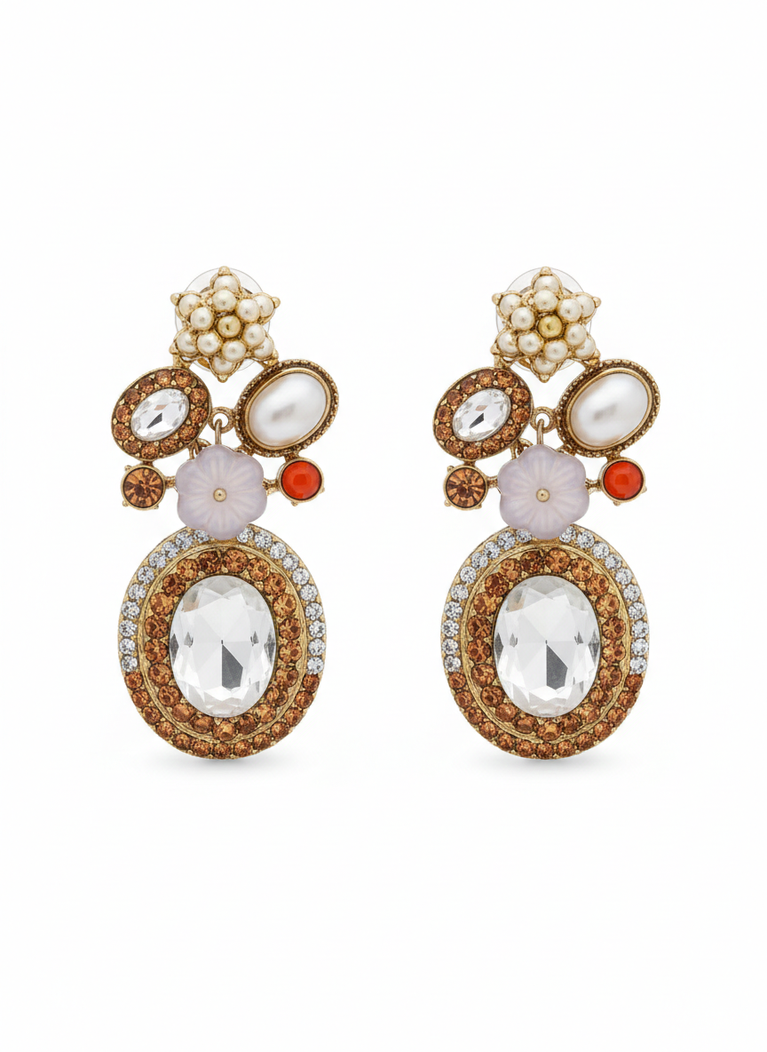 Elegant Detailed Centerpiece Choker with Earrings