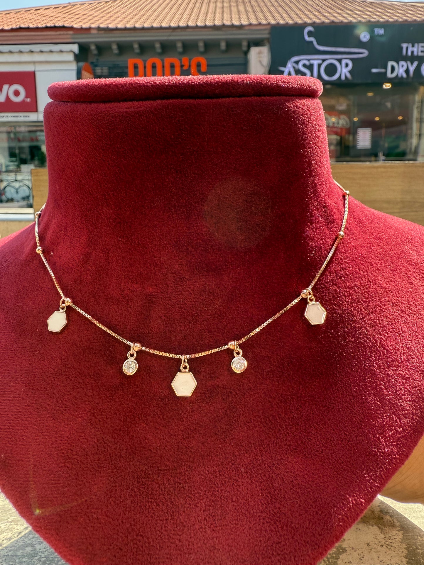 92.5 Silver Tiny Twinkle Necklace